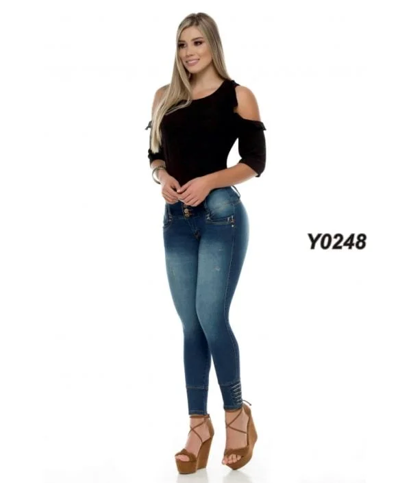 JEANS LEVANTACOLA MERCY REF YO246
